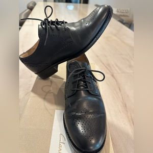 Clark’s Netley Rose Wingtips